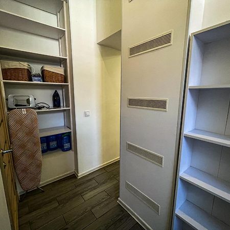 Апартаменты В Центре Возле Набережной Kremenchuk Luaran gambar